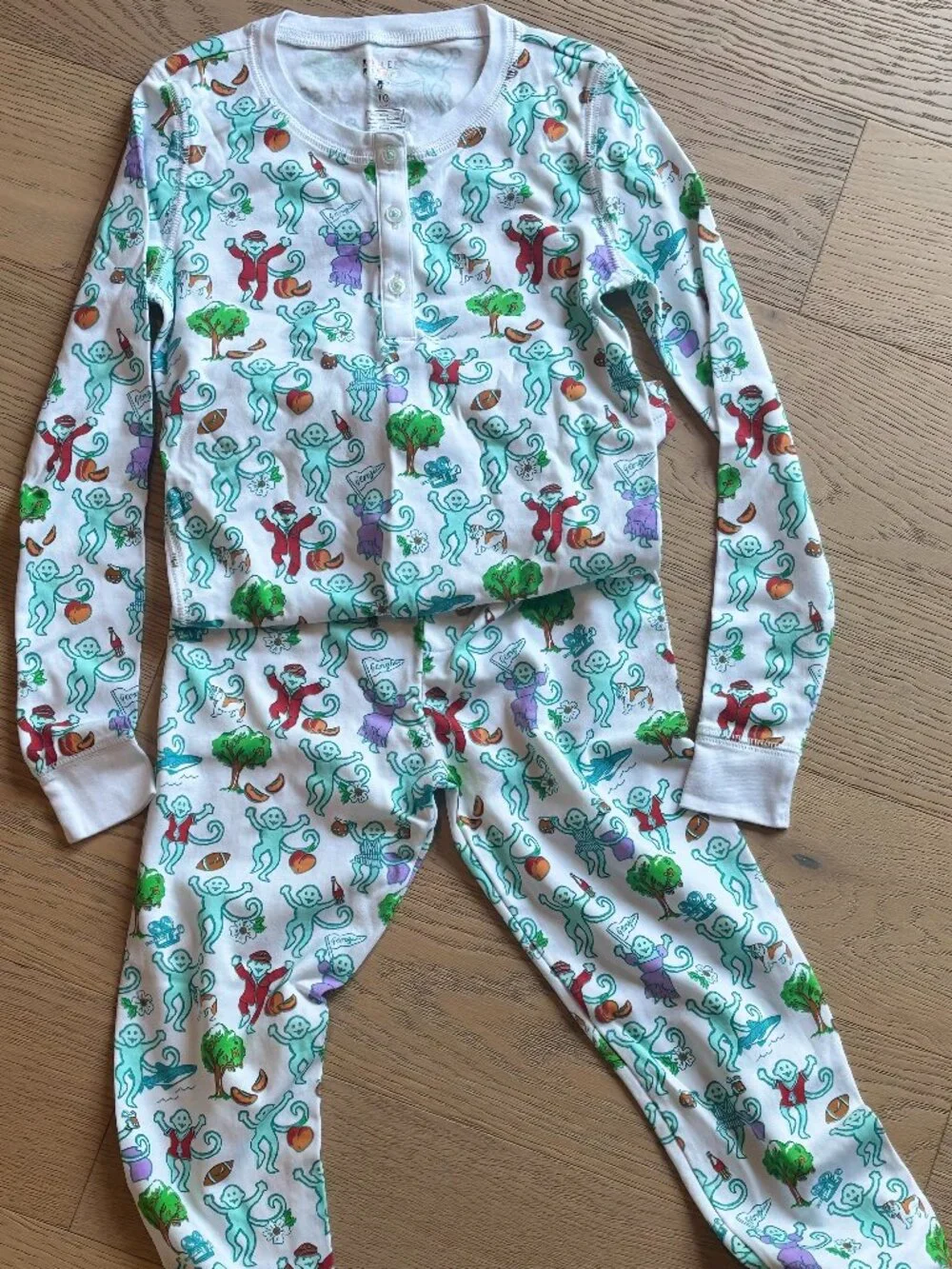 NWOT Girls Roller Rabbit Georgia Long Sleeve PJs